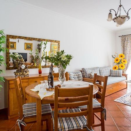 Elegant Sea View Apartment Nazaré Extérieur photo