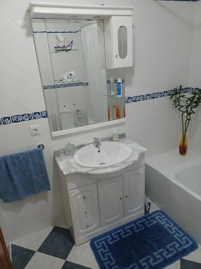 Elegant Sea View Apartment Nazaré Extérieur photo