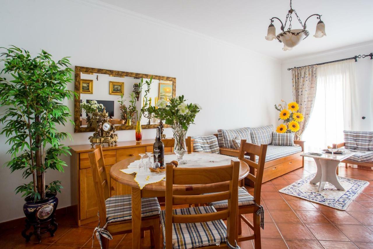 Elegant Sea View Apartment Nazaré Extérieur photo