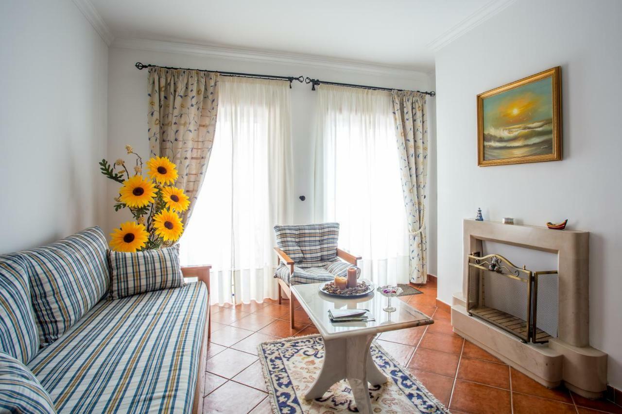 Elegant Sea View Apartment Nazaré Extérieur photo